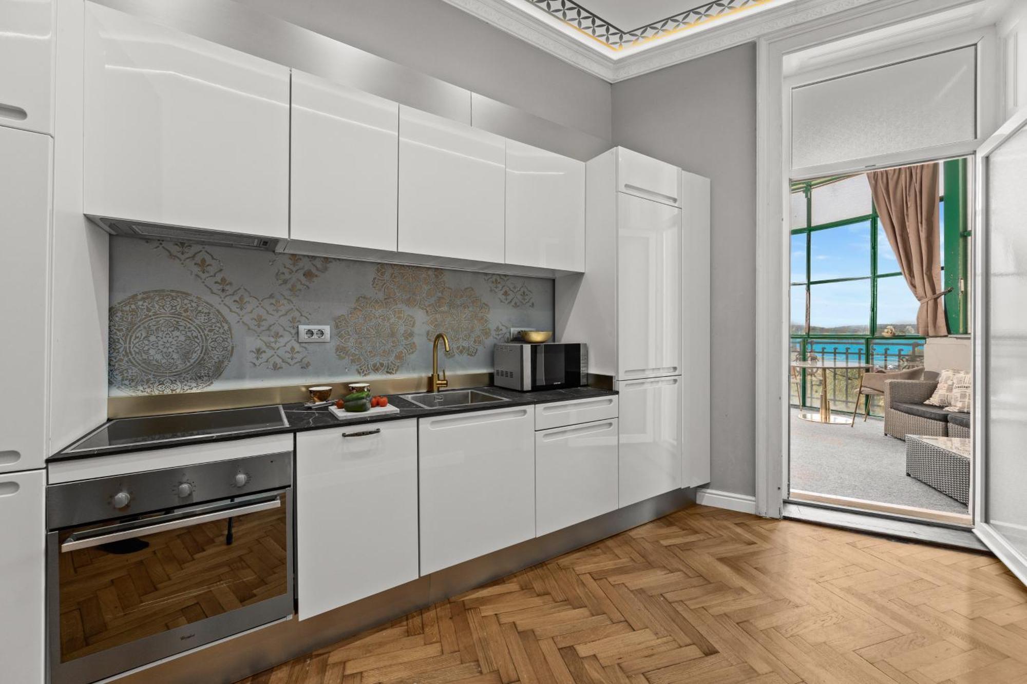 Villa Muenz Luxurious Residence Пула Екстер'єр фото